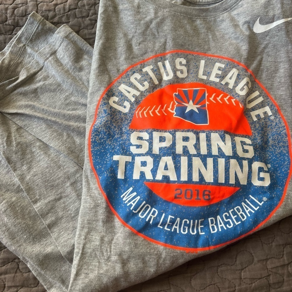 Women's Nike Spring Training 2016 T-Shirt - Picture 5 of 5